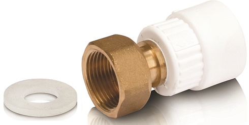 Муфта из ППР со вставкой и накидной гайкой с внутренней резьбой из латуни